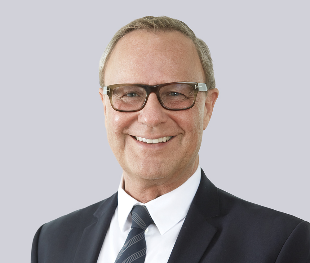 Günter Völker - Executive Board | COO